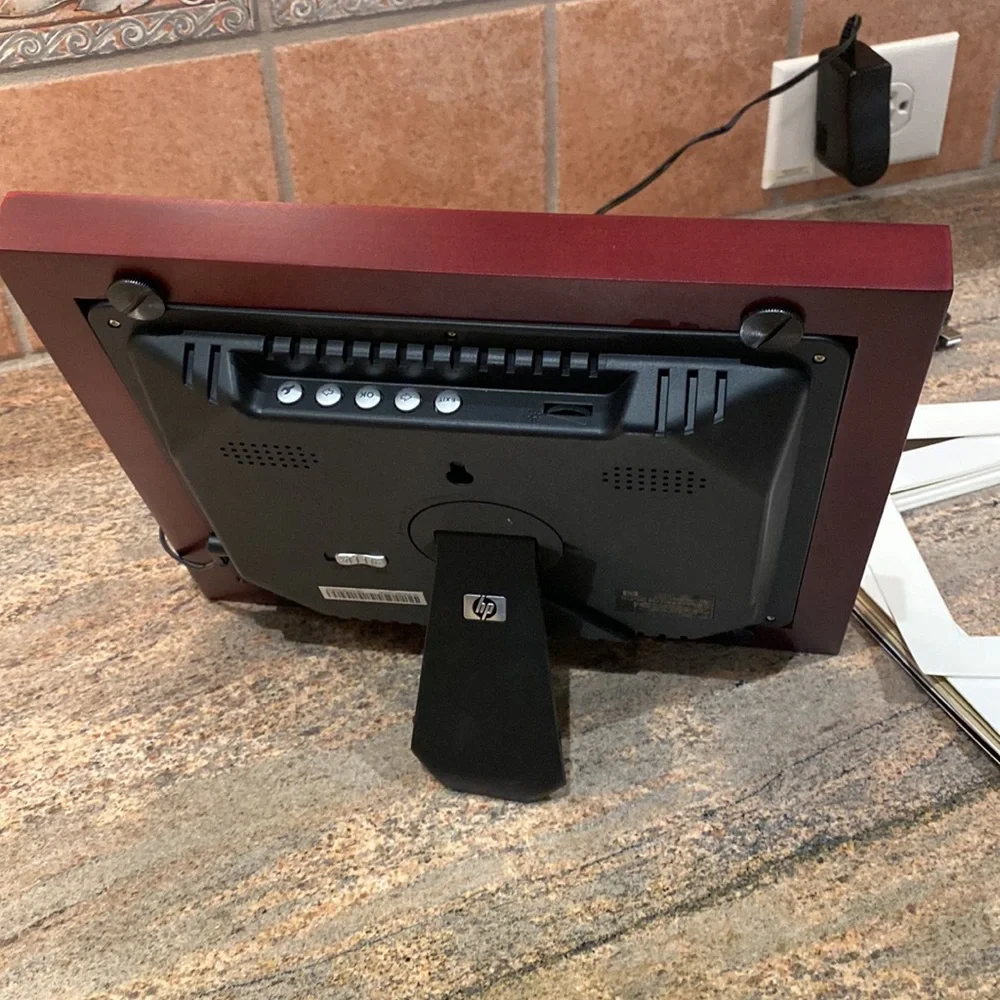 HP 8” Digital Picture Frame